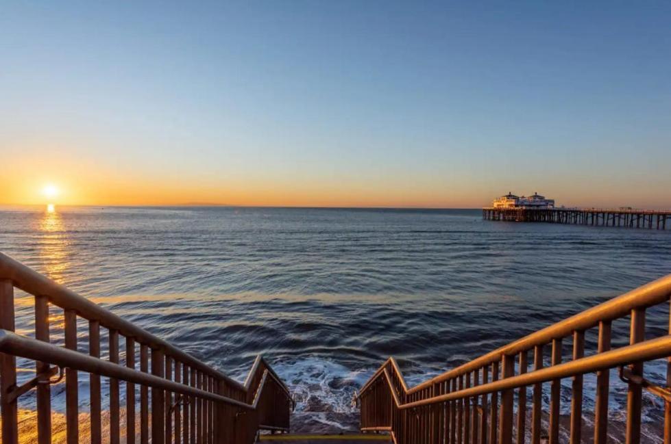 Malibu Sand Carbon Beach Suites المظهر الخارجي الصورة