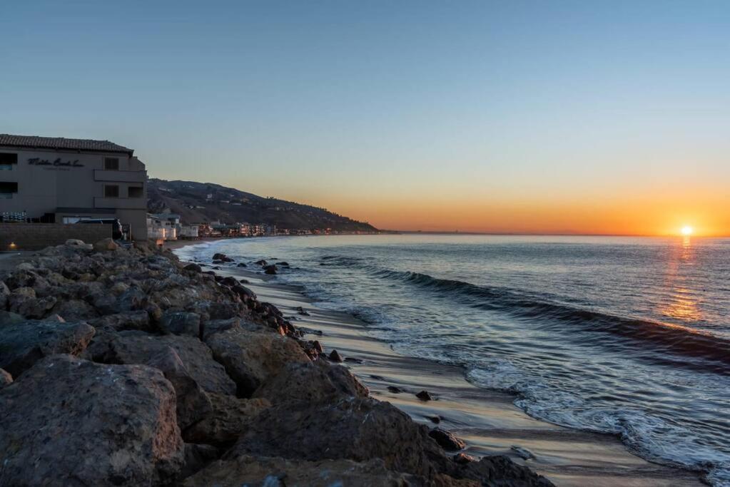 Malibu Sand Carbon Beach Suites المظهر الخارجي الصورة